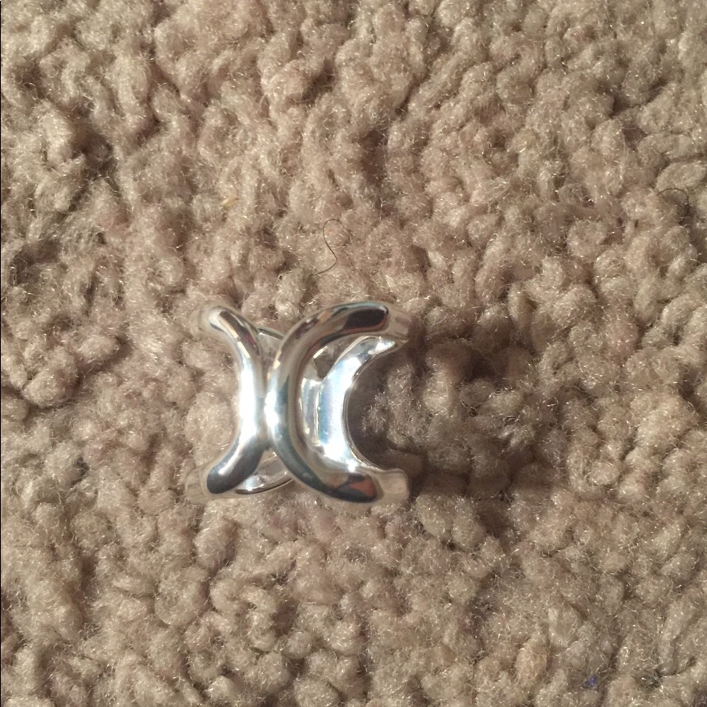 Easy essentials ring